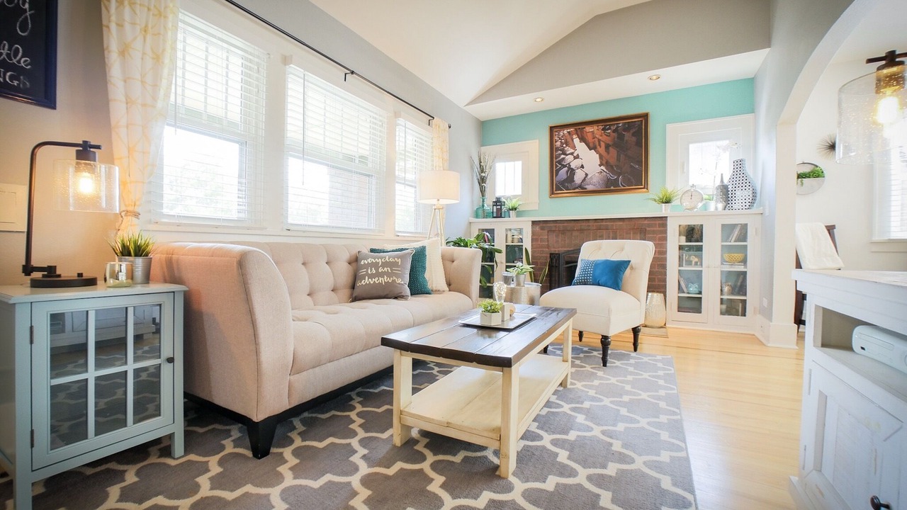 Photo of Livingroom in Rosedale