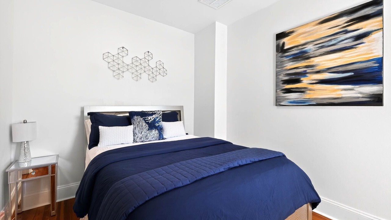 Photo of Bedroom in Bloomingdale