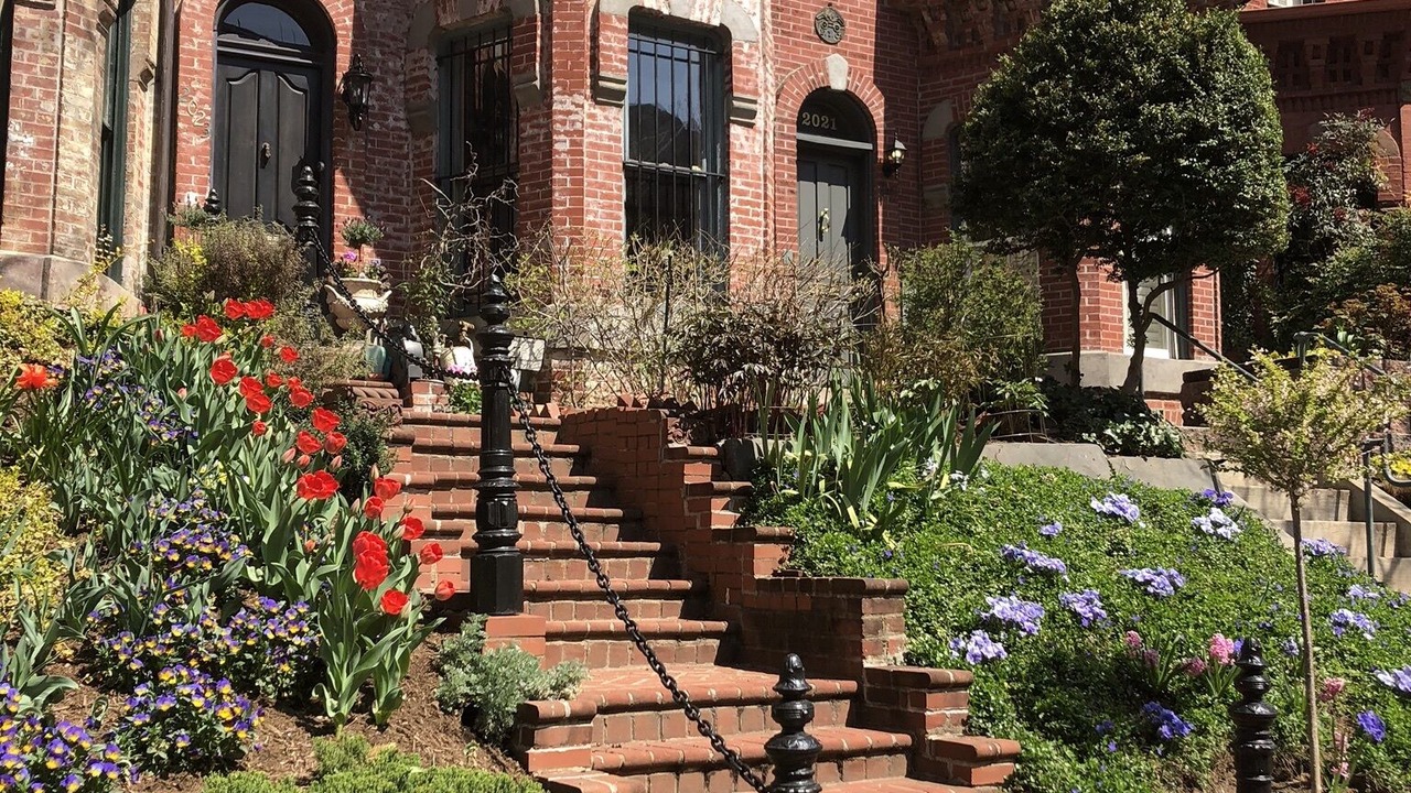 Photo of Outdoor in Embassy Row