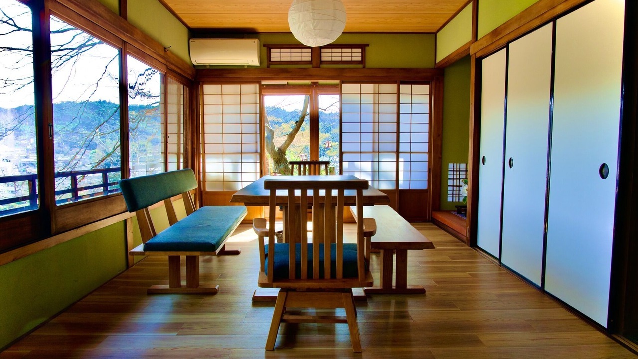 Photo of Others in Yoshino