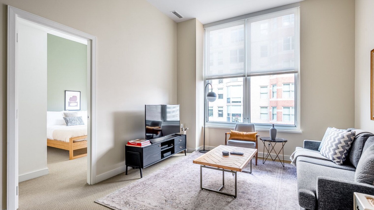Photo of Livingroom in Penn Quarter