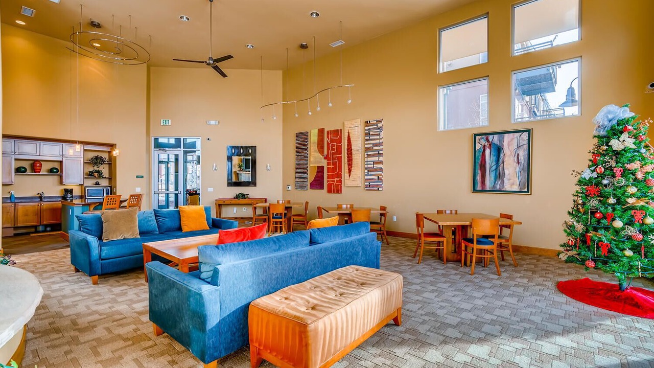 Photo of Others in Lincoln Square Lofts