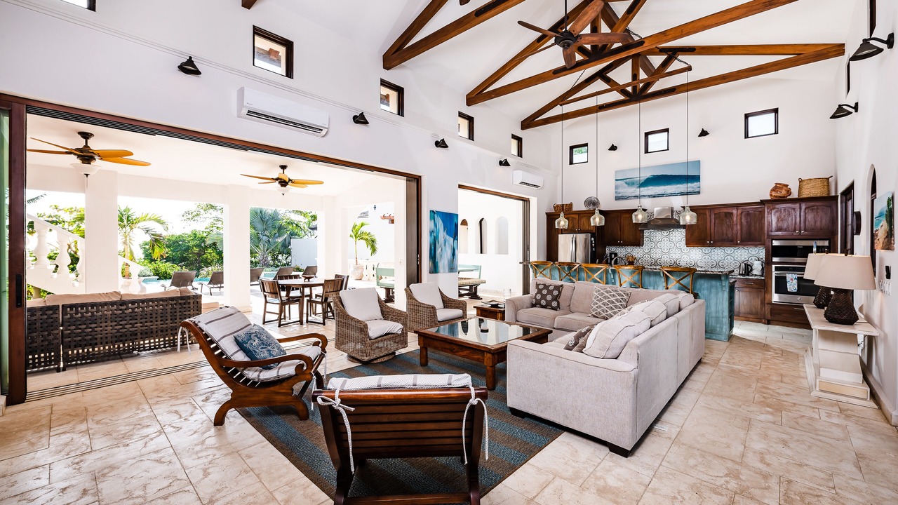 Photo of Livingroom in Playa Langosta