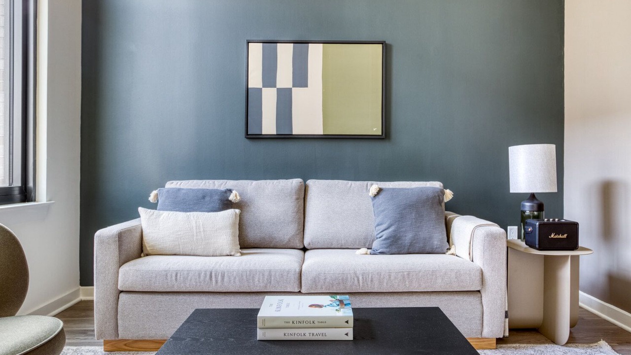 Photo of Livingroom in H Street Corridor