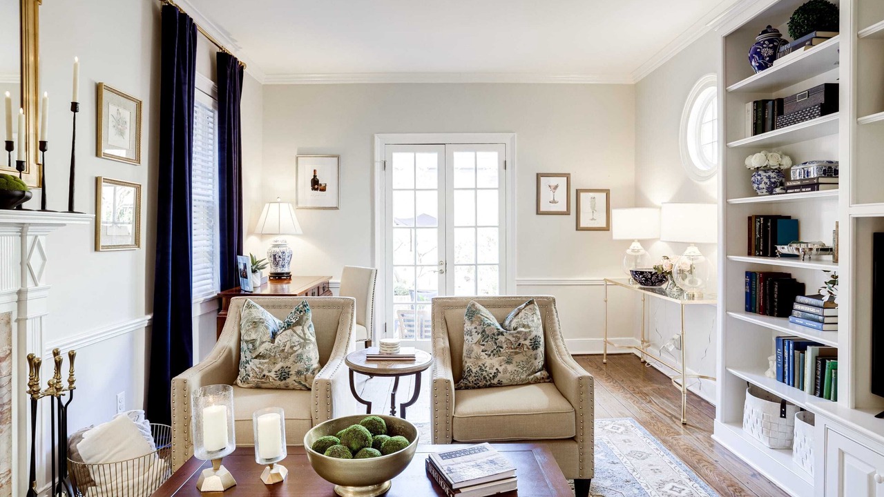 Photo of Livingroom in Old Town Alexandria