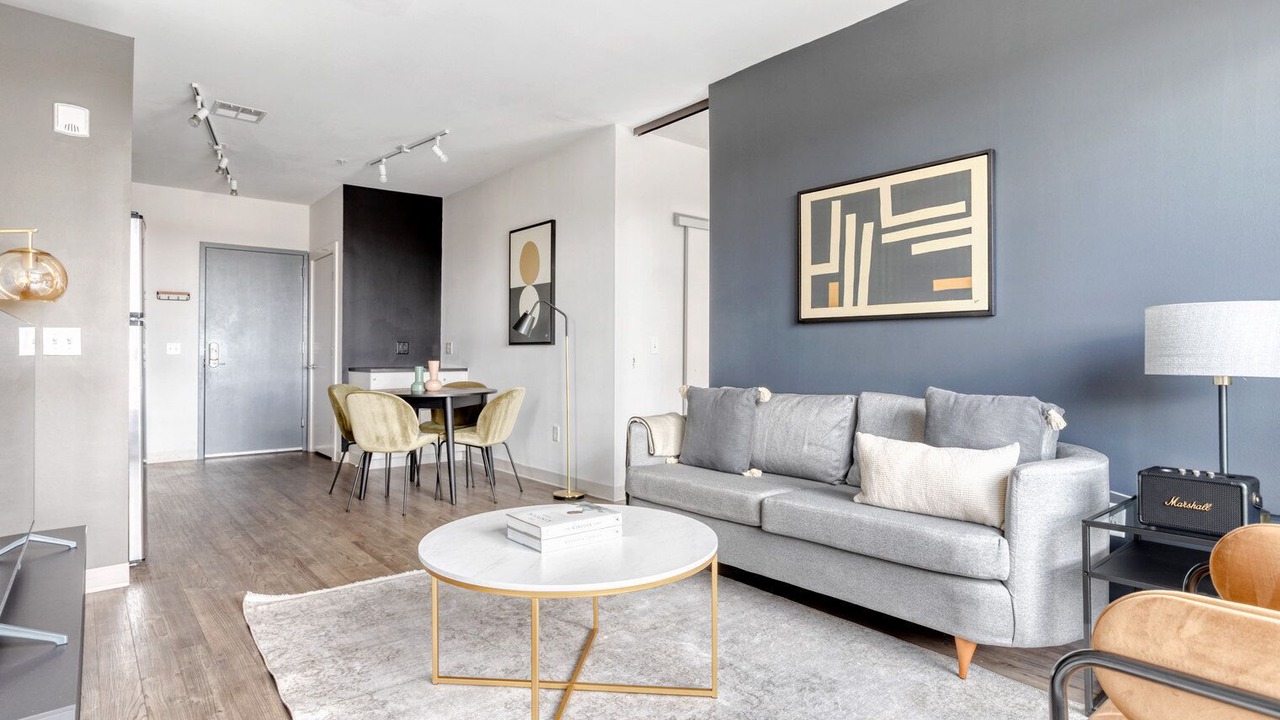 Photo of Livingroom in Near Northeast