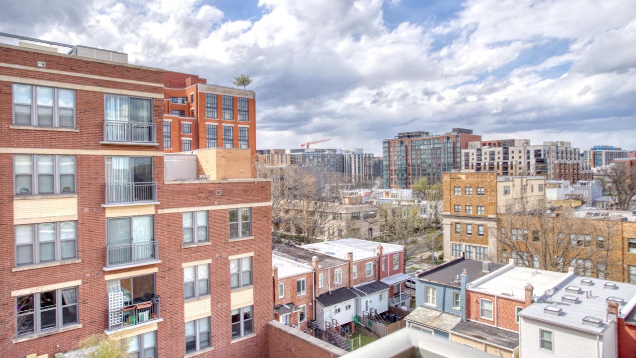 Photo of Outdoor in Near Northeast