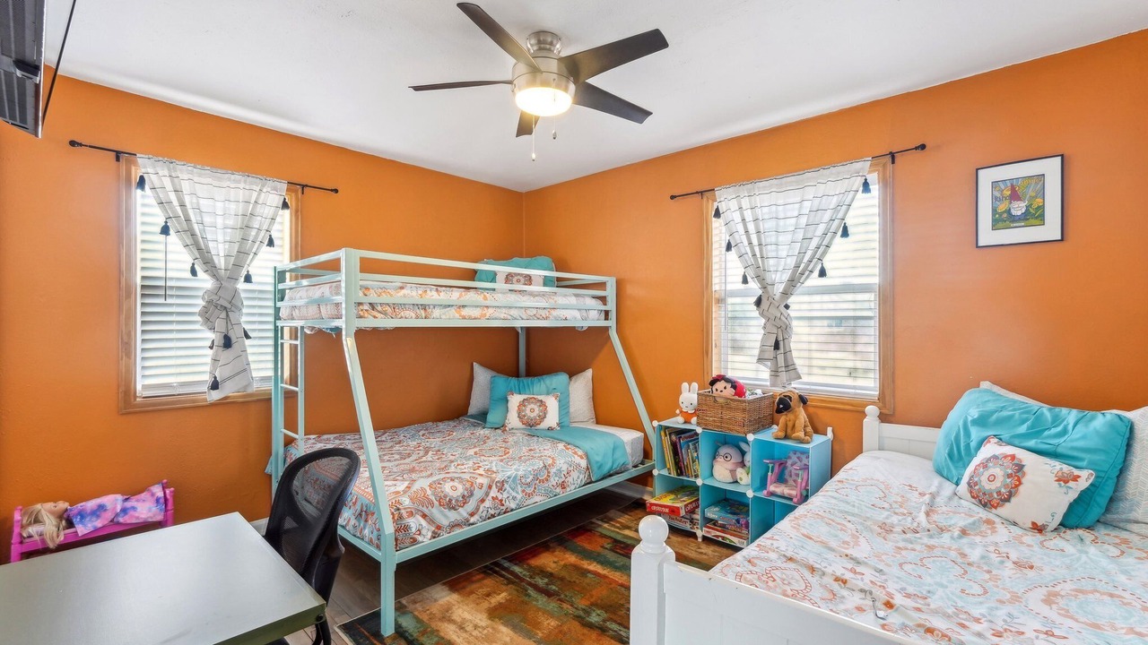 Photo of Bedroom in Lamar Heights Area