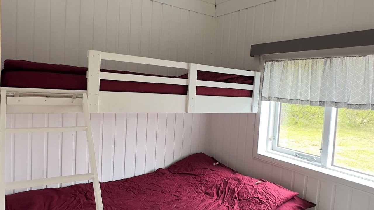 Photo of Bedroom in Hvalfjarðarsveit