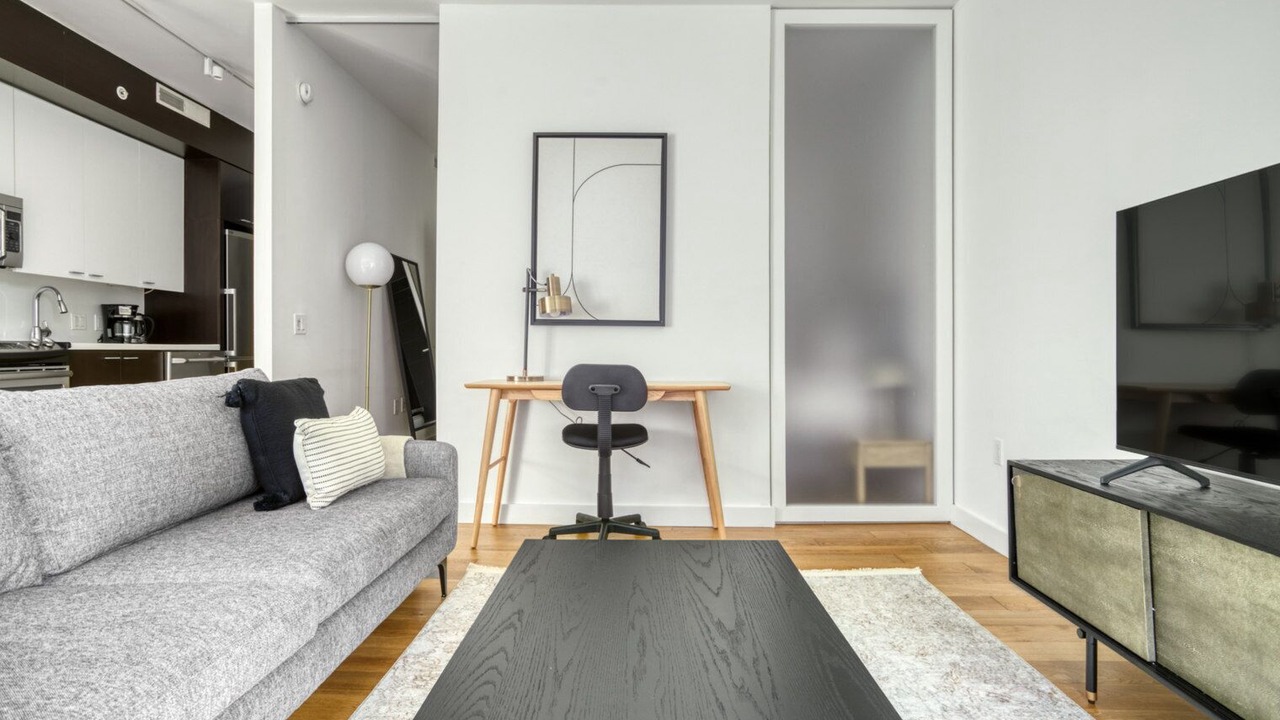 Photo of Livingroom in Navy Yard