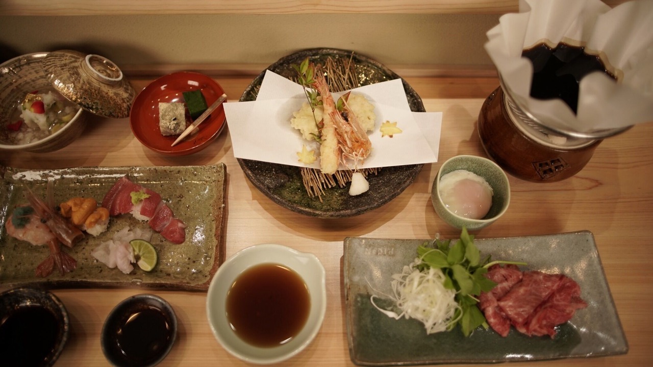 Photo of Others in Yoshino