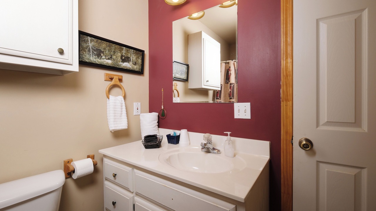 Photo of Bathroom in Chalet Village North