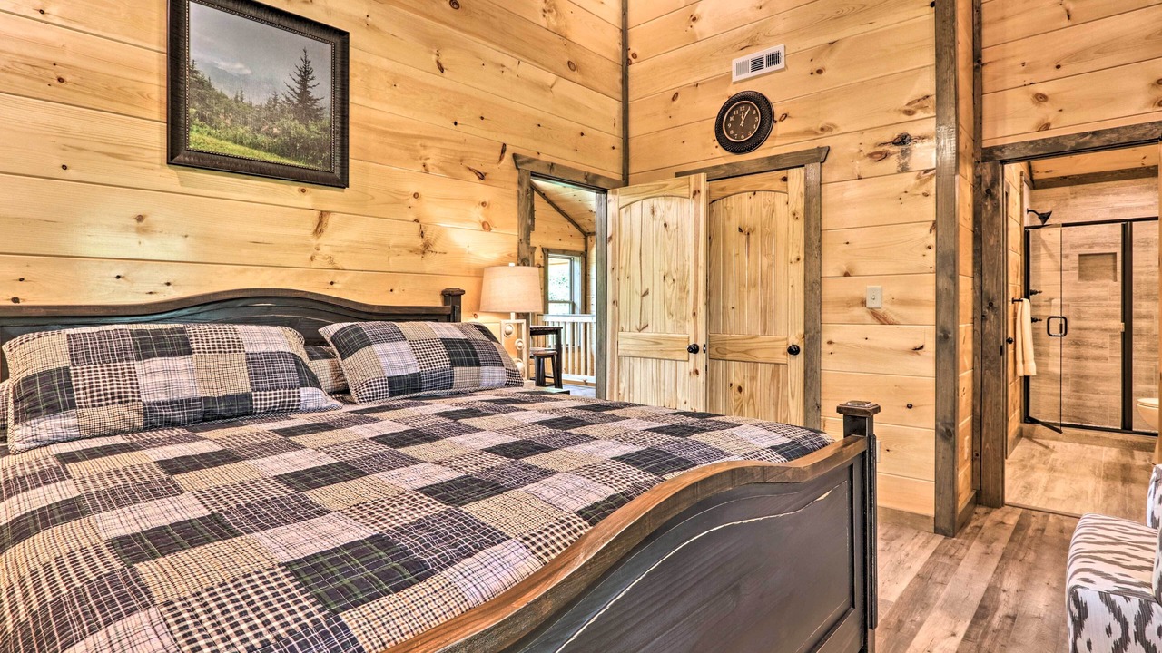 Photo of Bedroom in Chalet Village North