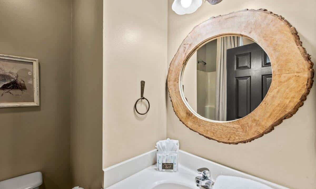 Photo of Bathroom in Chalet Village