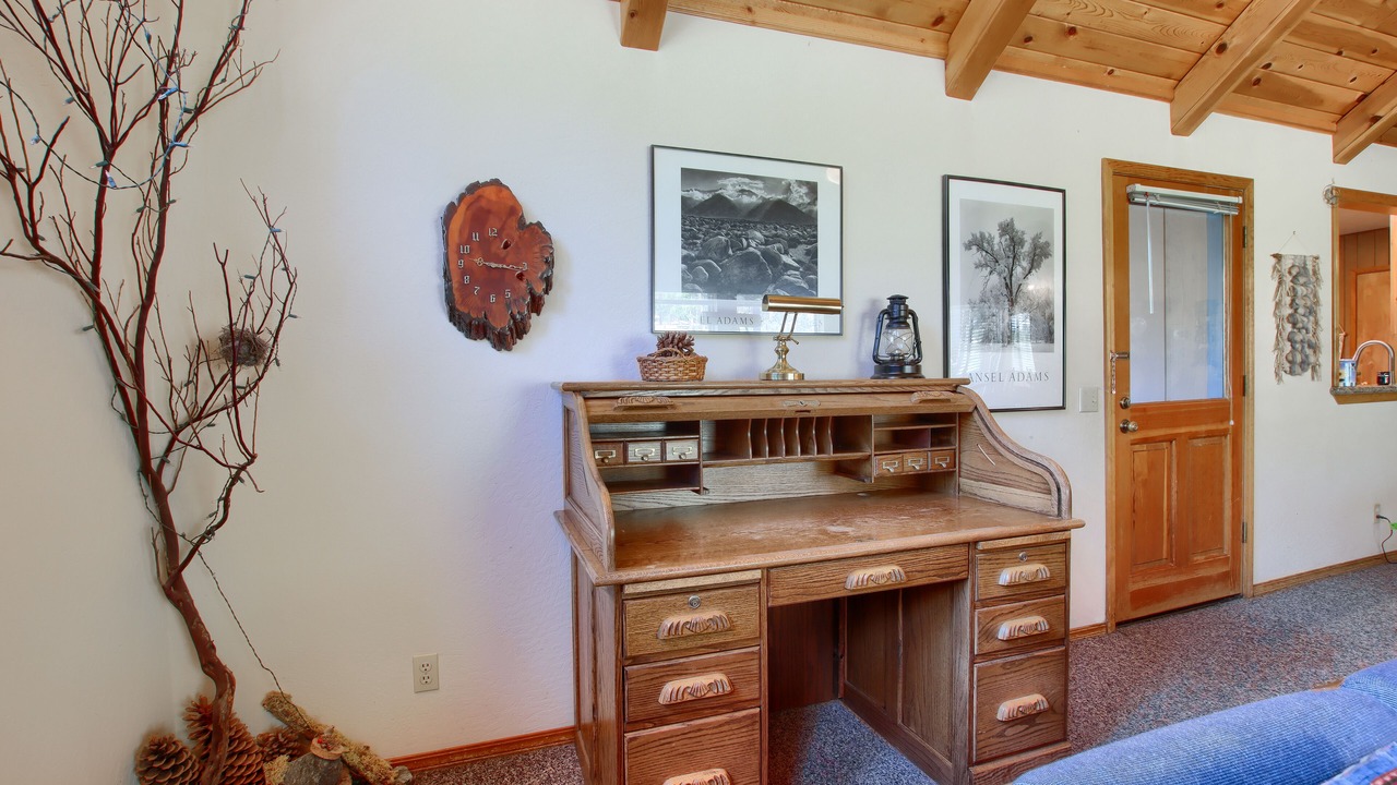 Photo of Bedroom in North Wawona