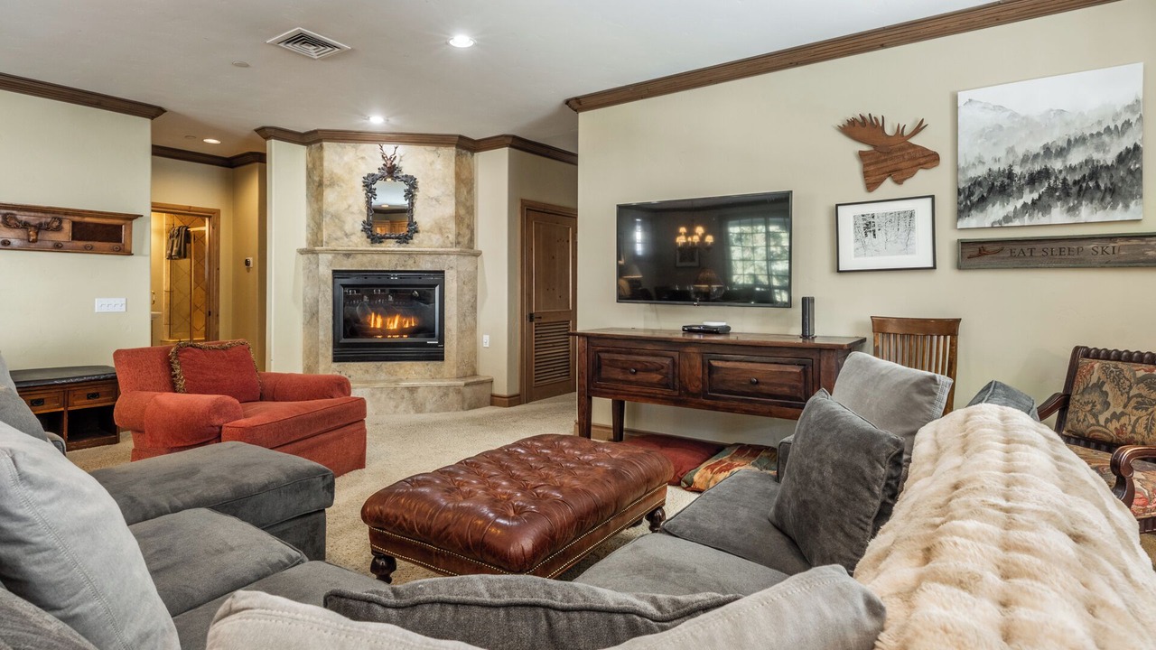 Photo of Livingroom in Mammoth Lakes