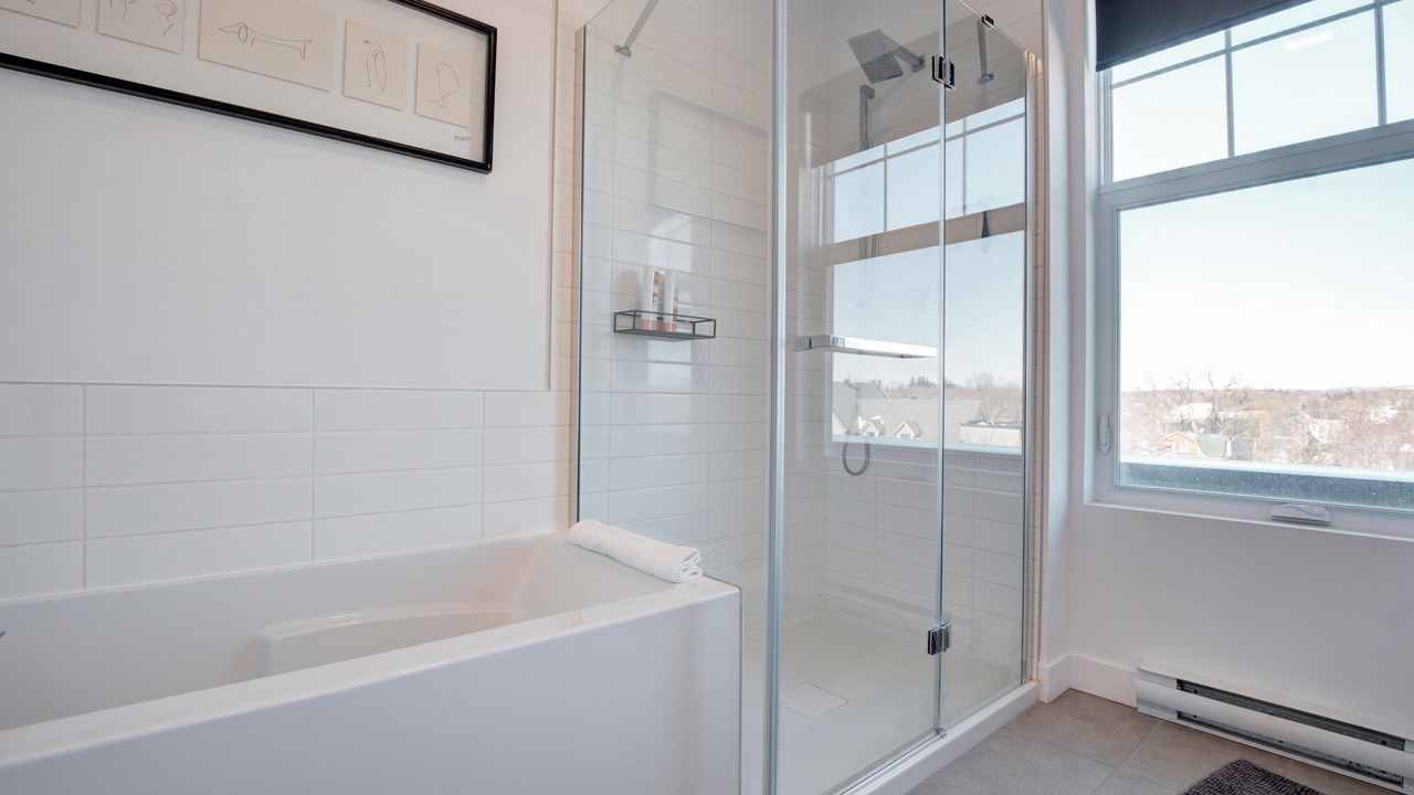 Photo of Bathroom in District d'Aylmer