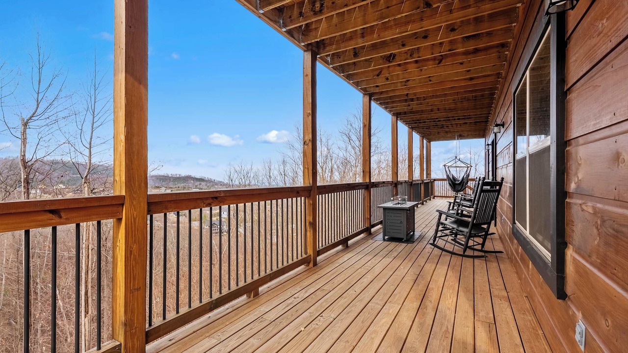 Photo of Patio Balcony in Chalet Village North