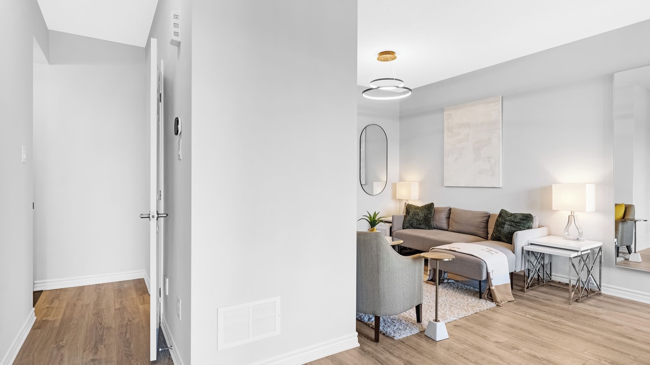 Photo of Livingroom in Ottawa Division
