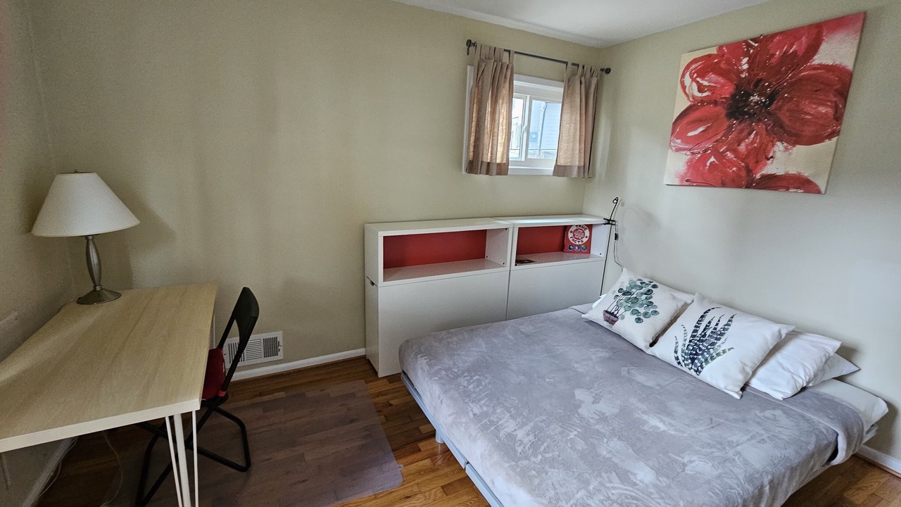 Photo of Bedroom in Rockville