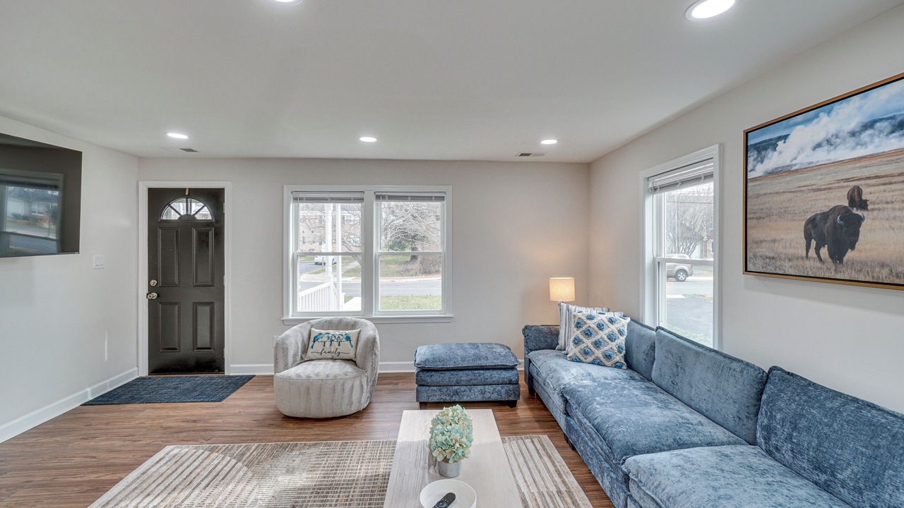 Photo of Livingroom in Leesburg