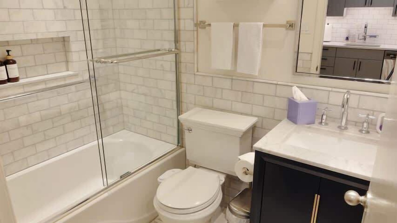 Photo of Bathroom in Logan Circle