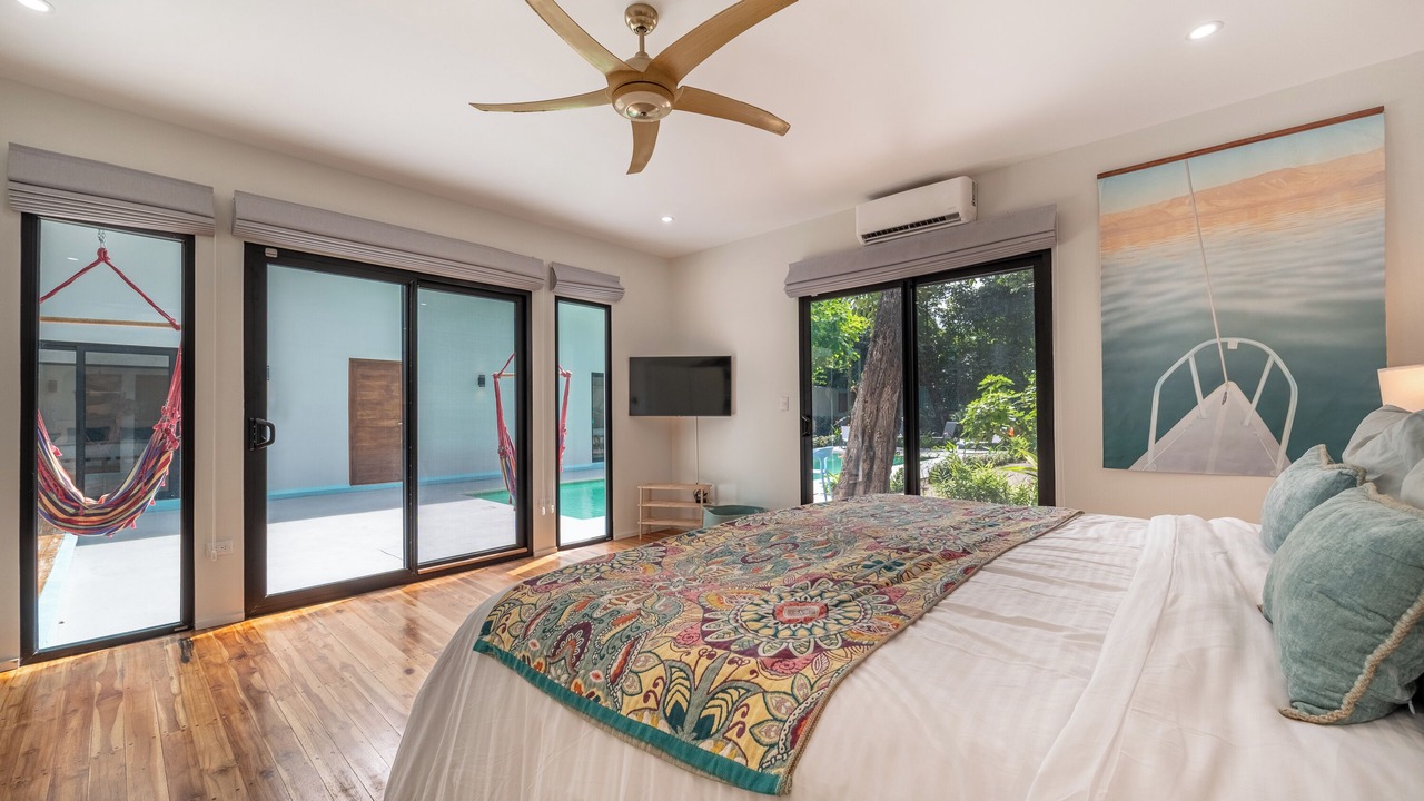 Photo of Bedroom in Palm Beach Estates