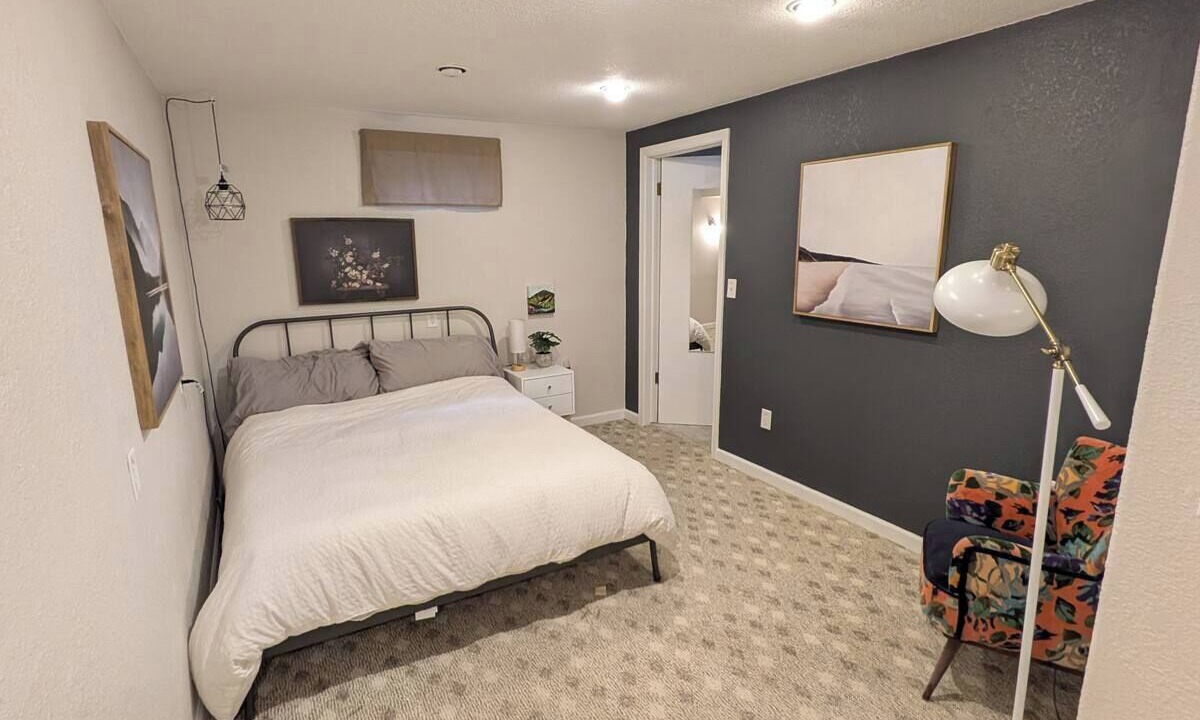 Photo of Bedroom in Lakewood