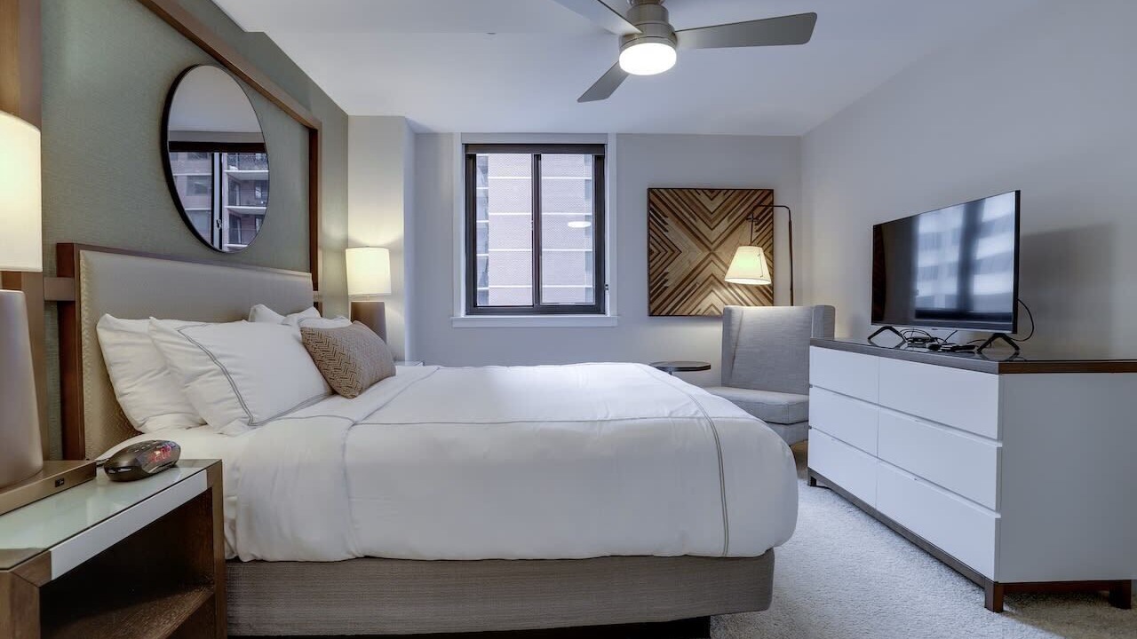 Photo of Bedroom in Court House