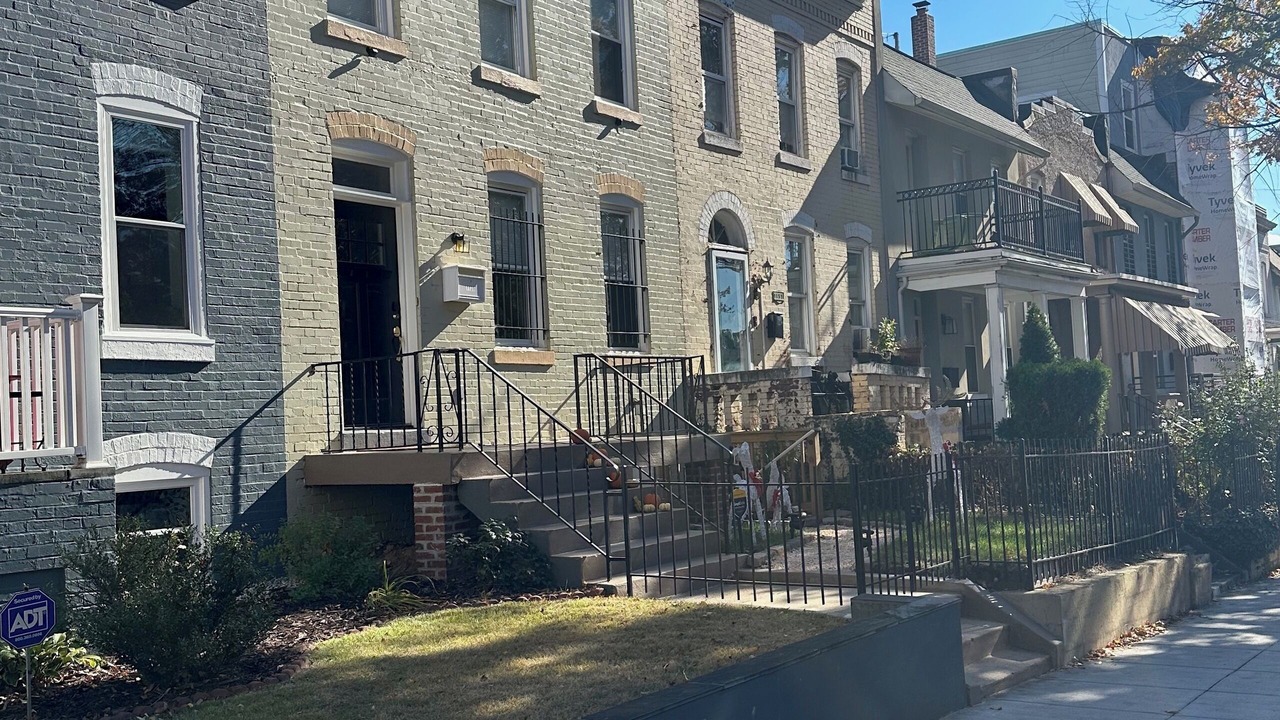 Photo of Outdoor in Near Northeast
