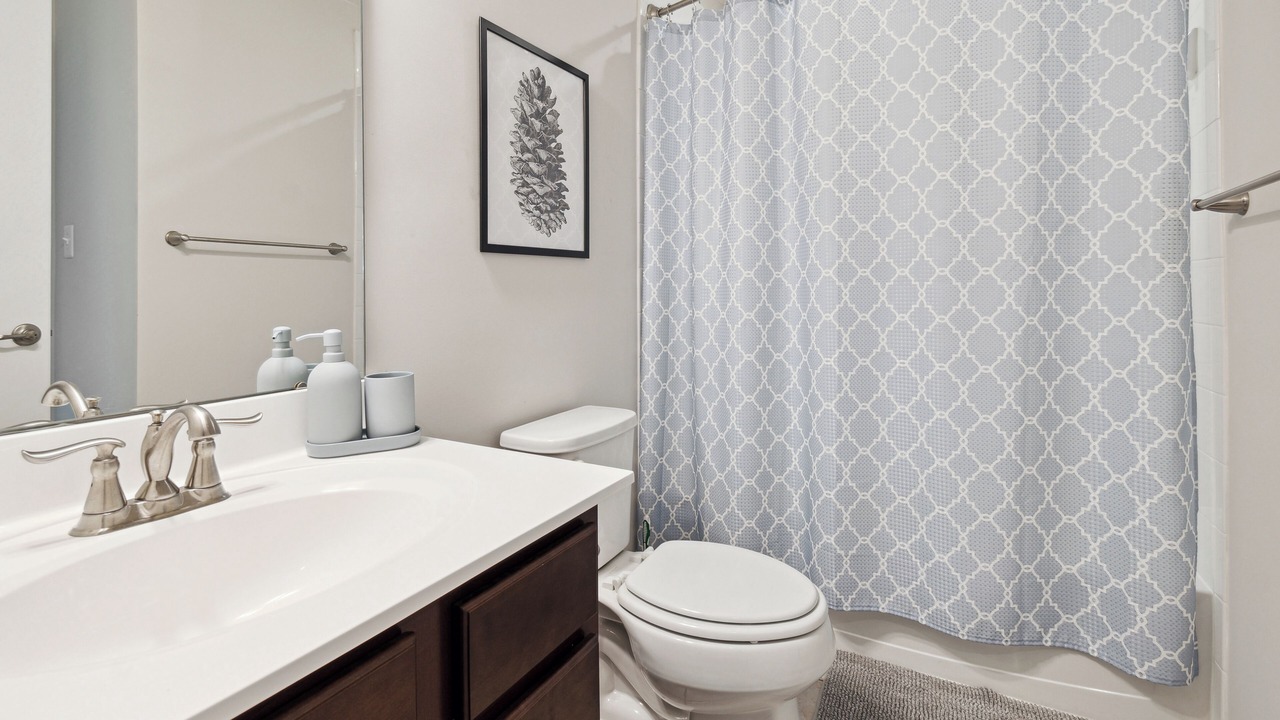 Photo of Bathroom in Greenbelt
