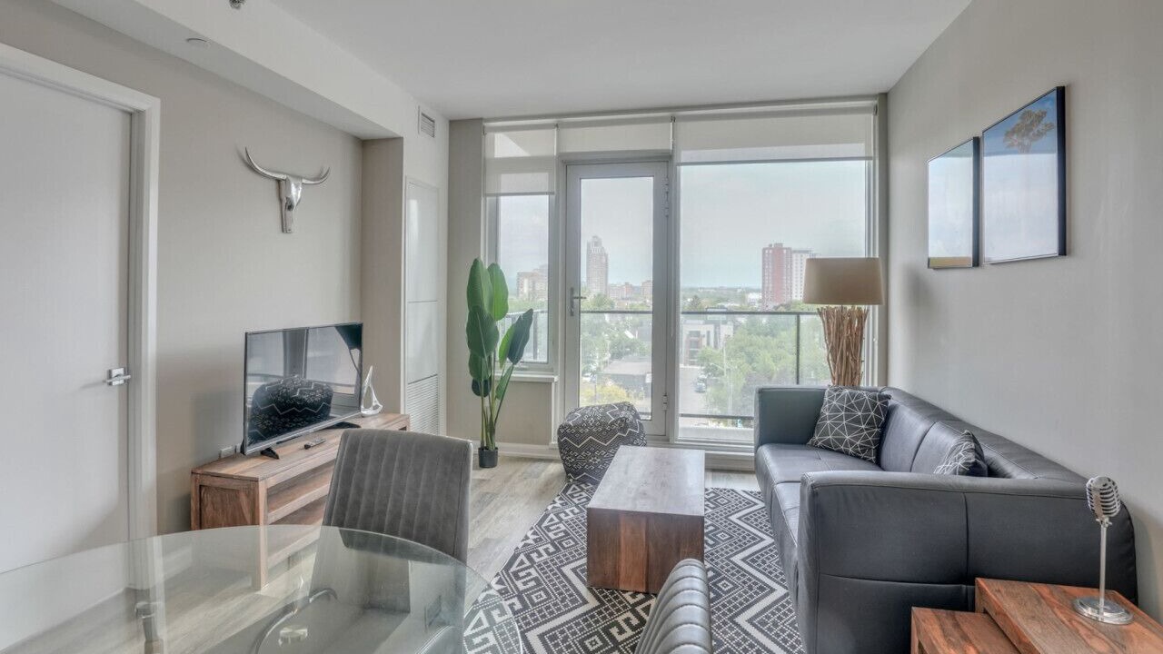 Photo of Livingroom in Ottawa Division