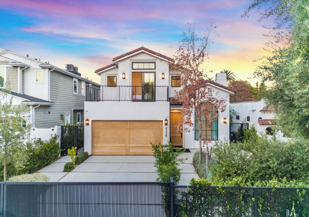 Photo of Outdoor in Studio City