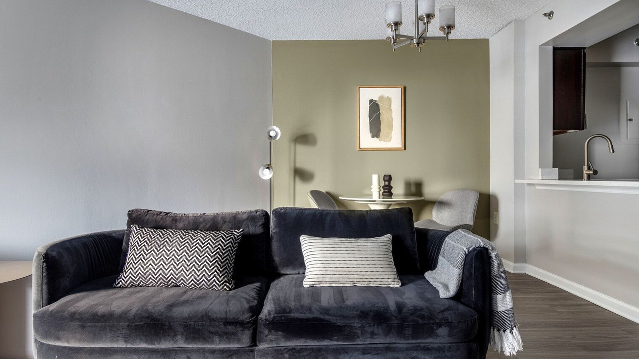 Photo of Livingroom in Connecticut Ave - K Street