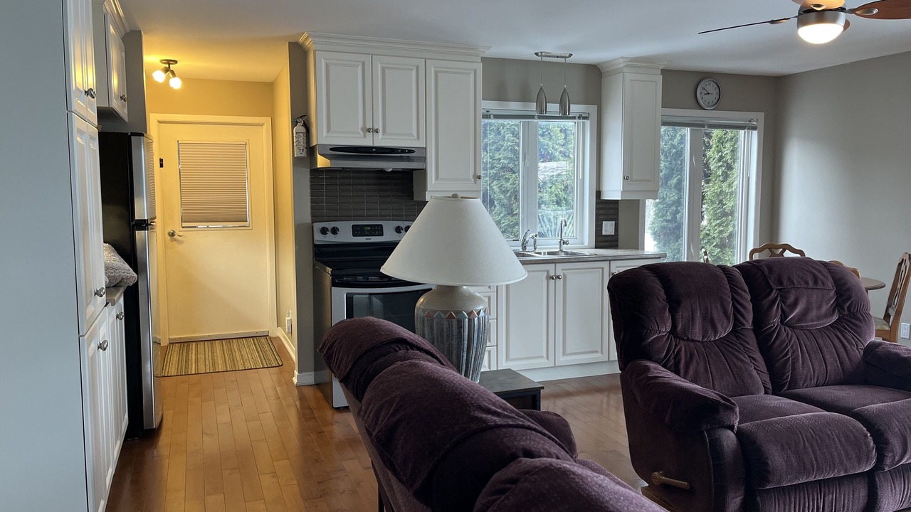 Photo of Livingroom in St-Albert