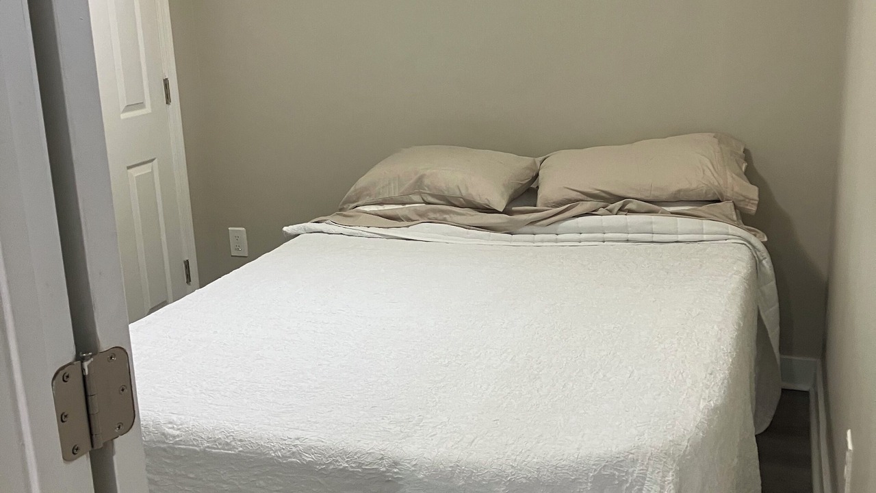 Photo of Bedroom in Coral Hills