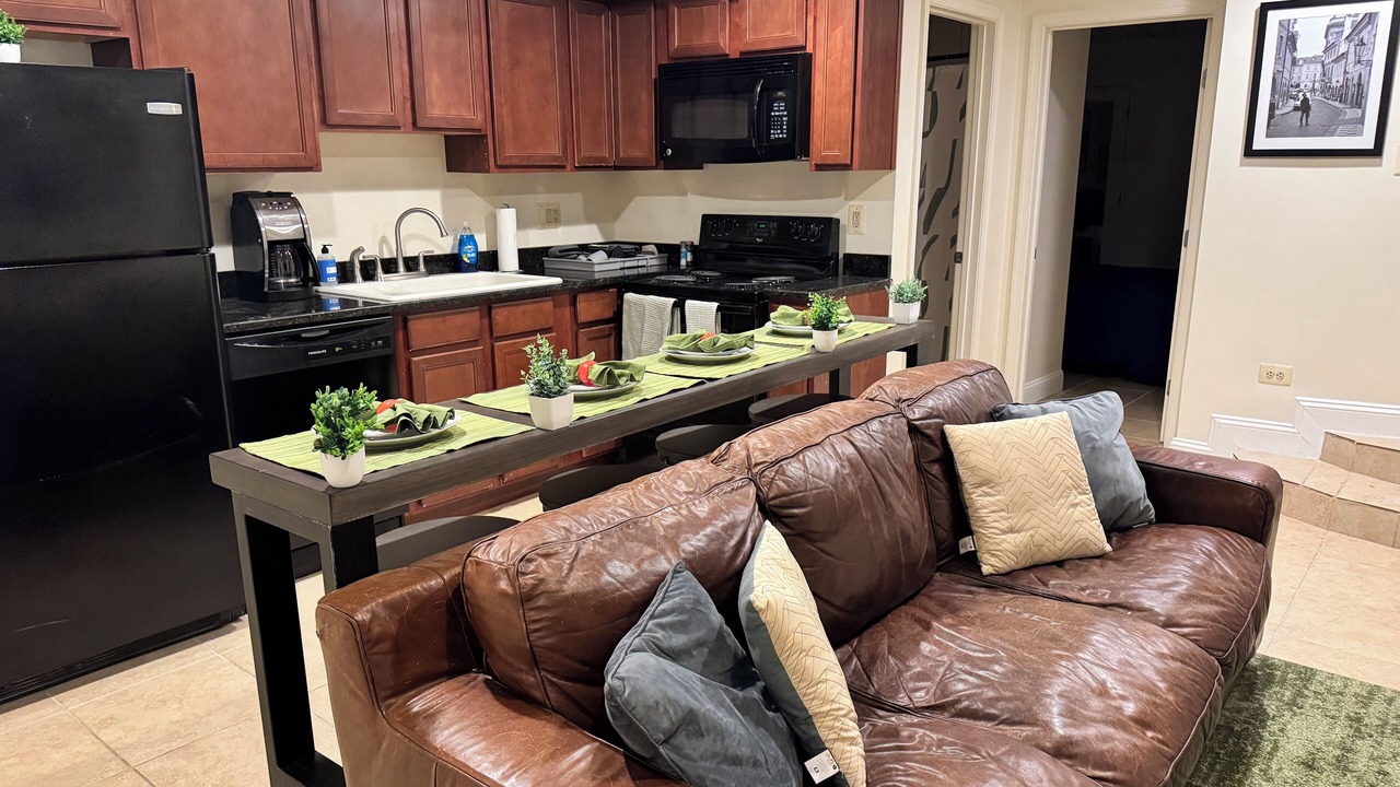 Photo of Livingroom in Columbia Heights
