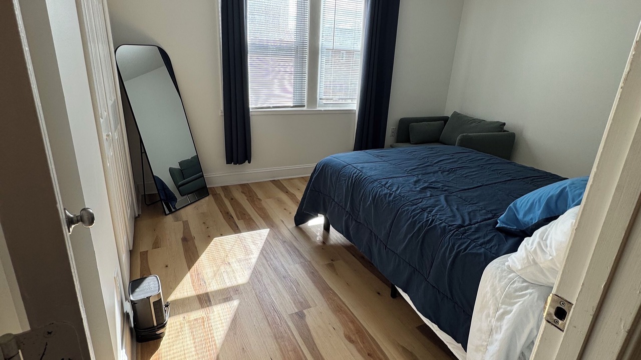 Photo of Bedroom in Gallaudet