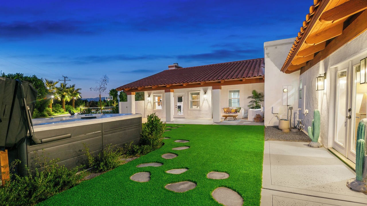 Photo of Patio Balcony in Palm Desert