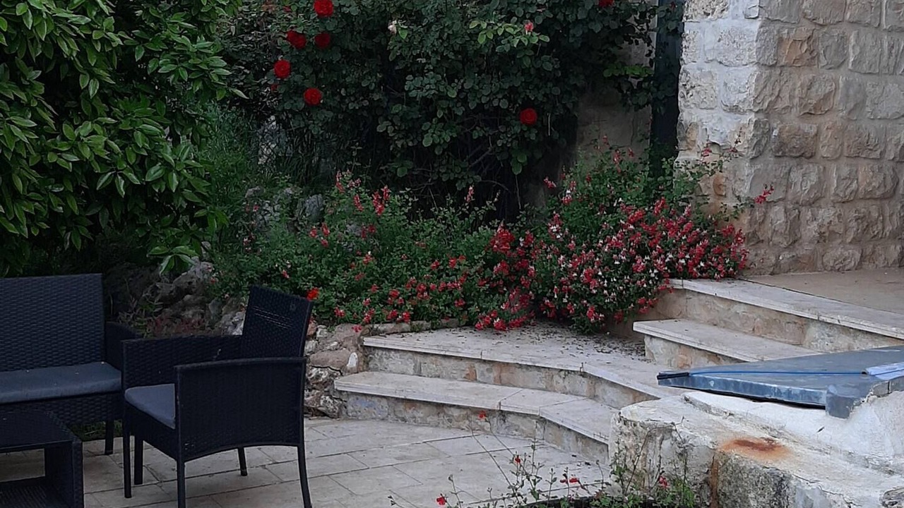 Photo of Patio Balcony in Safed