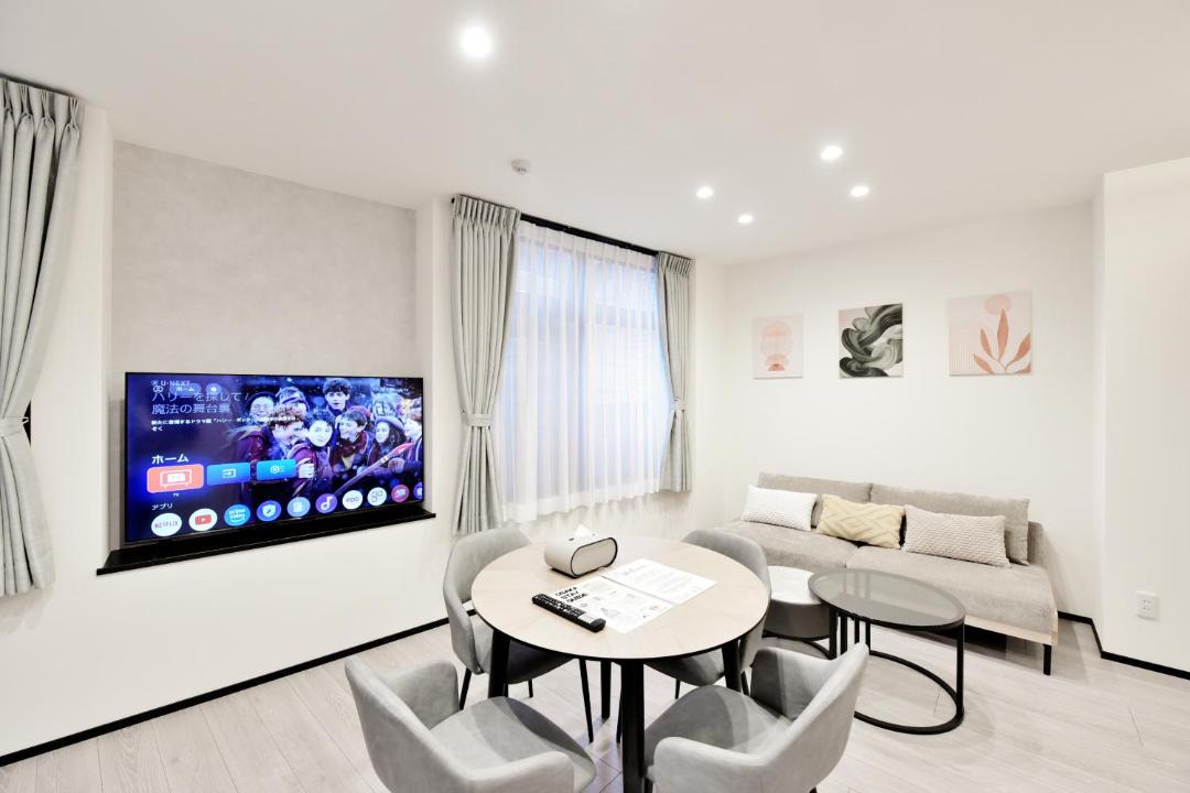 Photo of Livingroom in Namba