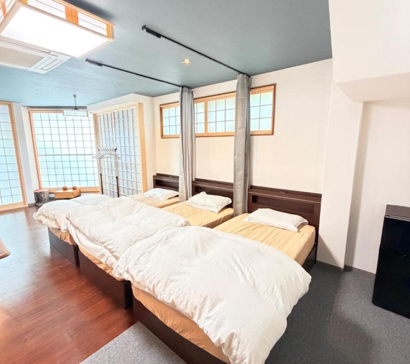 Photo of Others in Karasuma