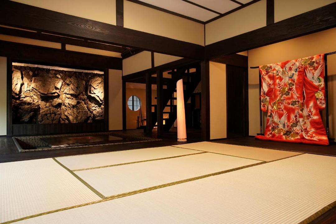 Photo of Others in Yoshino