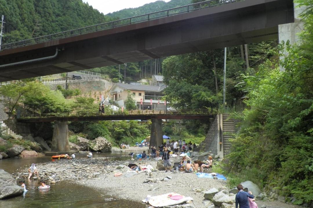 Photo of Others in Hashimoto