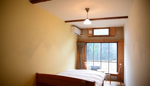 Double Room, Shared Bathroom (Non-smoking)