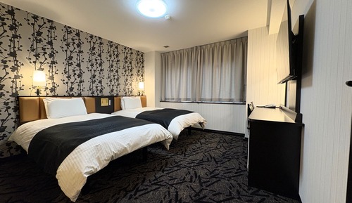 Standard Twin Room, Smoking