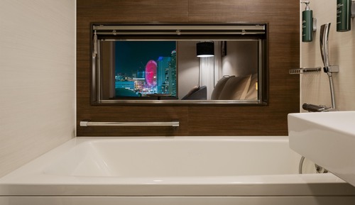 Twin Room, 1 Queen Bed, Ocean View (Guest, High Floor)