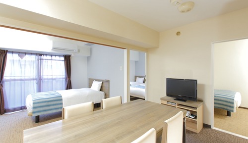 Deluxe Twin Room, Non Smoking, 52sqm (No Housekeeping)