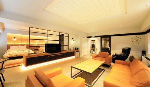 Standard Suite, Multiple Beds