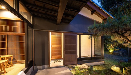 Twin Room, Annex Building